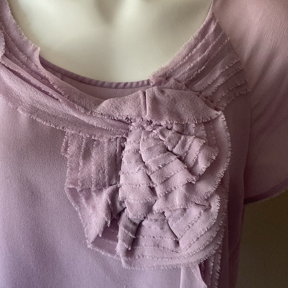 Talbots Women’s Lavender Floral Silk Short Sleeve Embellished Blouse Size 16 - Picture 2 of 8